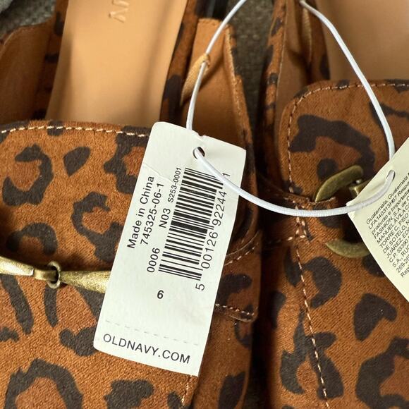Old Navy brown leopard Faux-Leather Loafer Mule Shoes - Picture 9 of 11